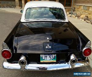 1955 Ford Thunderbird