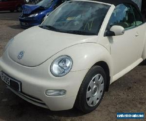 2005 VOLKSWAGEN BEETLE 1.6 CABRIOLET BEIGE. 1 PREVIOUS OWNER