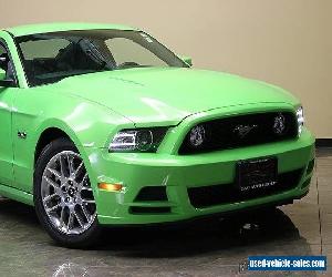 2013 Ford Mustang 2DR COUPE