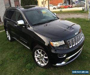 Jeep: Grand Cherokee SUMMIT V8