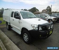 2011 Toyota Hilux KUN26R MY12 SR (4x4) White Manual 5sp M Extracab for Sale