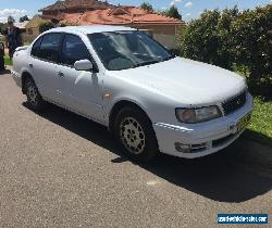 Nissan Maxima, 1997 V6 Auto, PEARL WHITE, (MOTOR HAS CRACKED HEAD & WON'T RUN) for Sale