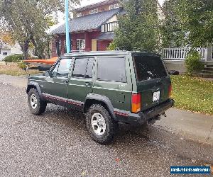 Jeep: Cherokee