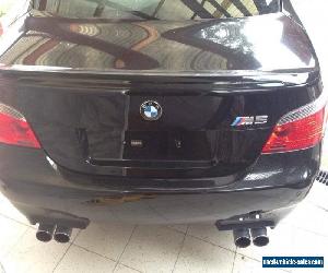 BMW M5 E60 V10