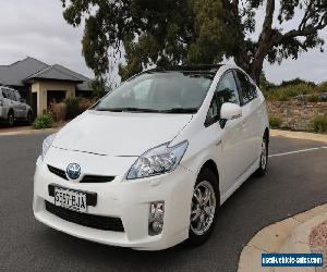 2010 Toyota Prius i-tech in an excellent condition