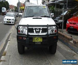 2011 Nissan Navara D22 Series 5 ST-R (4x4) White Manual 5sp M Dual Cab Pick-up