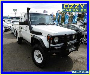 2002 Toyota Landcruiser HDJ79R (4x4) White Manual 5sp M Cab Chassis