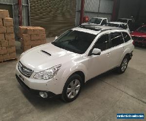 Subaru Outback 2012 turbo diesel 6spd luxury leather sunroof  rear damage repair