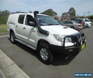 2012 Toyota Hilux KUN26R MY12 SR (4x4) White Manual 5sp M Dual Cab Pick-up