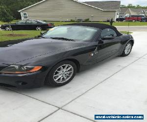 2003 BMW Z4 2.5i Convertible 2-Door