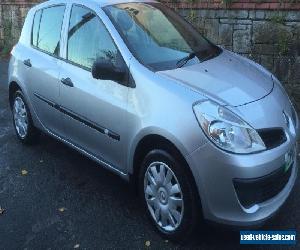 Renault Clio 2007 1.4 Silver 5 door