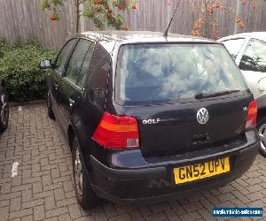 ** VW GOLF 1.6 Black  * 52 plate  * 8 mths MOT 