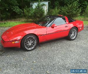 1990 Chevrolet Corvette Base Hatchback 2-Door