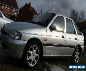 Ford Escort Finesse Car 1.6 for Sale