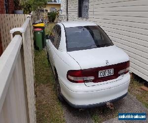 Hoden COMMODORE VT Series II 2000, No Rego, Pick up only.