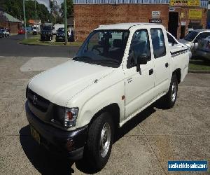 2004 TOYOTA HILUX DUAL CAB 4X2