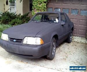 1989 Ford Mustang 2 Door Coupe