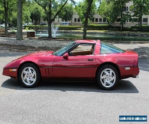 1990 Chevrolet Corvette Base Hatchback 2-Door