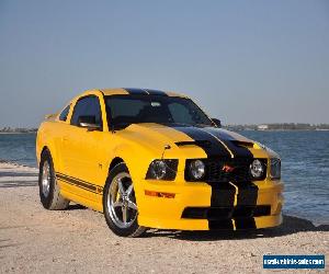 2005 Ford Mustang GT Coupe 2-Door