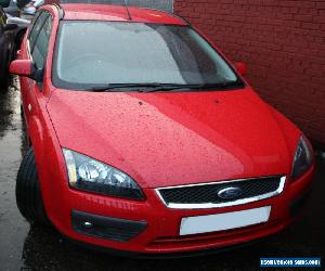 2006 FORD FOCUS ZETEC CLIMATE RED ESTATE FAMILY CAR