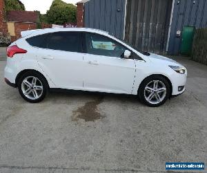 2015 ford focus1.0 EcoBoost T Zetec 5dr white cat c 