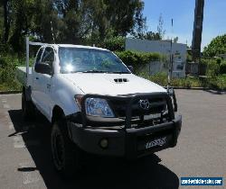 2006 Toyota Hilux KUN26R MY07 SR White Manual 5sp M 2D CAB CHASSIS for Sale