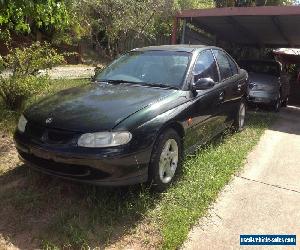 HOLDEN COMMODORE MUST BE SOLD