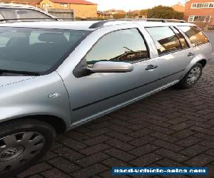 2005 VOLKSWAGEN GOLF SE AUTO SILVER