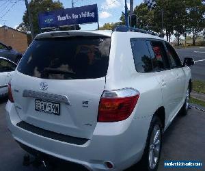 2010 Toyota Kluger GSU45R MY11 Upgrade Altitude (4x4) 7 Seat White Pearl 5sp A