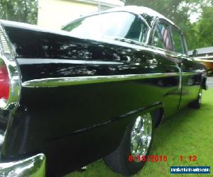 1955 Ford CUSTOMLINE  2 DOOR