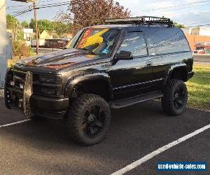 1998 Chevrolet Tahoe Base Sport Utility 2-Door