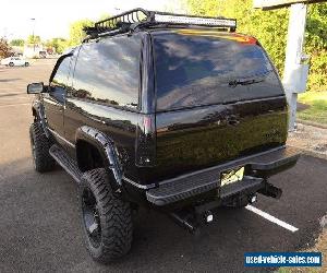 1998 Chevrolet Tahoe Base Sport Utility 2-Door