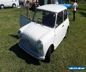 MINI 1965 DELUXE