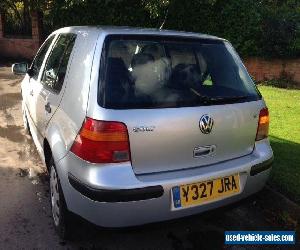 VW Golf 1.6