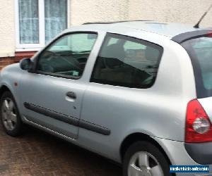 renault clio 1.3 litre manual 