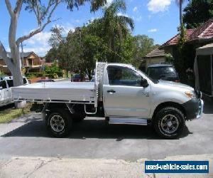 2006 Toyota Hilux GGN25R 06 Upgrade SR (4x4) White Manual 5sp M Cab Chassis