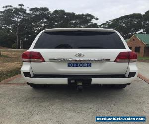 Toyota Landcruiser 200 Series V8 Fully Loaded Low Kilometres Auto