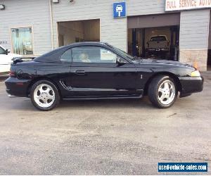 1995 Ford Mustang GT Convertible 2-Door