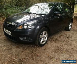 2009 FORD FOCUS ZETEC 100 AUTOMATIC. LOW MILES. HISTORY. LOOKS + DRIVES SUPERB 