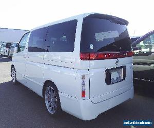 Nissan Elgrand E51 Highway Star Twin Sunroof + $100 Free Fuel