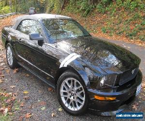 2006 Ford Mustang Base Convertible 2-Door