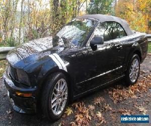 2006 Ford Mustang Base Convertible 2-Door