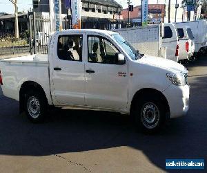 2013 Toyota Hilux GGN15R MY12 SR White Automatic 5sp A Dual Cab Pick-up