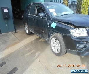 DAMAGED JEEP COMPASS 2012  