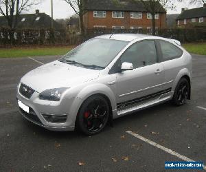 Ford Focus ST 3D 2006 (06)