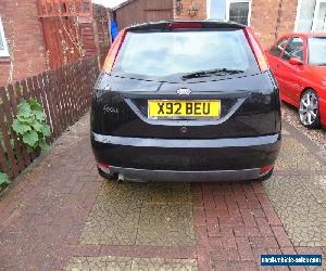 FORD FOCUS ZETEC 2000 BLACK 1.8 PETROL ALLOY WHEELS WIND DEFECTORS 12 MTHS MOT