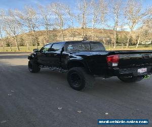 2016 Toyota Tacoma TRD sport 