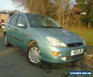 2000 V FORD FOCUS 1.8 GHIA 5D 113 BHP