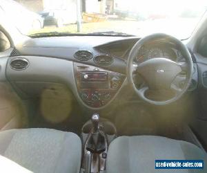 2000 V FORD FOCUS 1.8 GHIA 5D 113 BHP