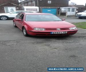 2002 VOLKSWAGEN GOLF SE RED